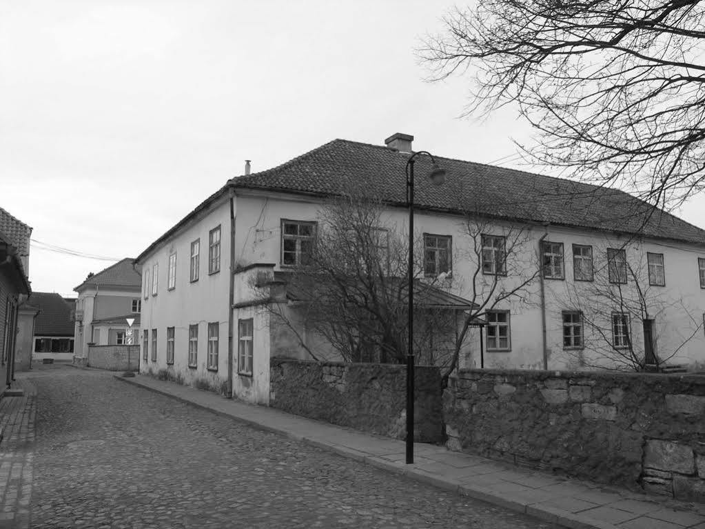 Kohtu Apartment Unique Kuressaare Exterior foto